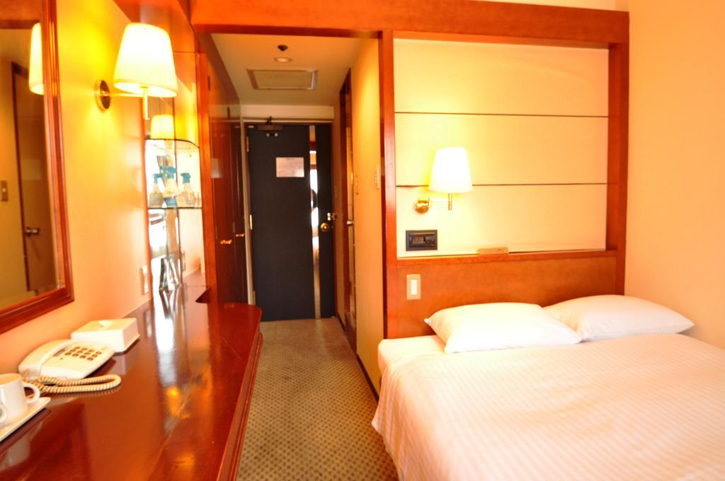 Toko City Hotel Umeda Οσάκα Δωμάτιο φωτογραφία