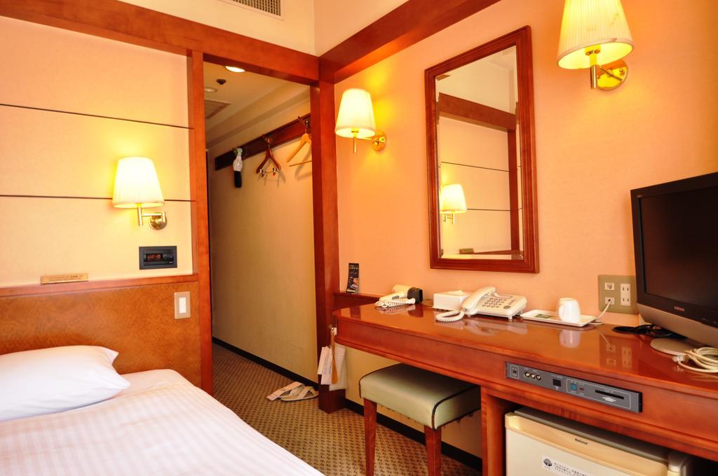 Toko City Hotel Umeda Οσάκα Δωμάτιο φωτογραφία